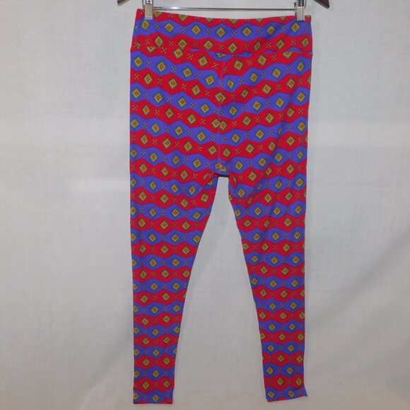 LuLaroe Red Purple Green Striped print Womens Leggings TC size 12 – 18 - Picture 7 of 7